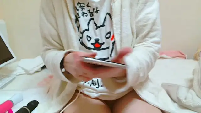 Snapshot of liliyRiSAcha-n chatting on January 23, 7:29 pm liliyRiSAcha-n online show from January 23, 7:29 pm