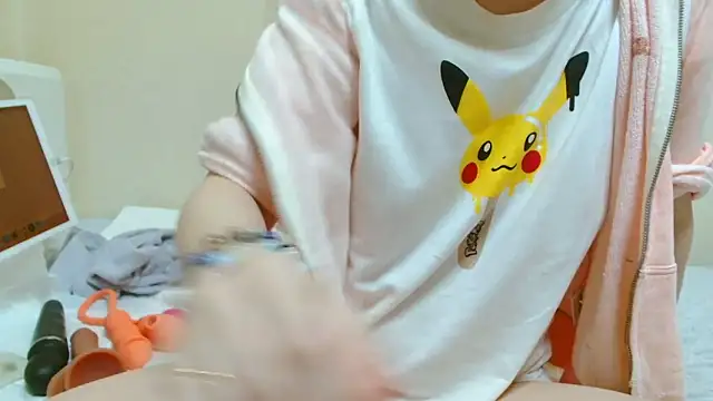 Snapshot of liliyRiSAcha-n chatting on September 11, 9:20 am liliyRiSAcha-n online show from September 11, 9:20 am