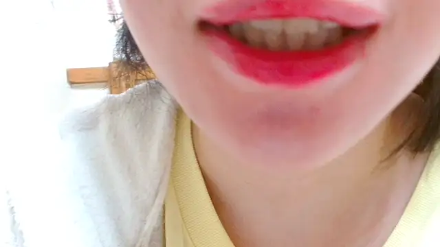 liliyRiSAcha-n online show from November 17, 4:51 am