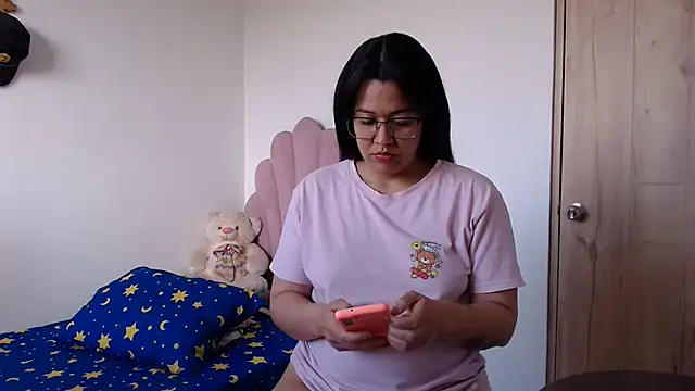Snapshot of lady_hot2xx chatting on June 29, 6:30 pm lady hot2xx online show from June 29, 6:30 pm