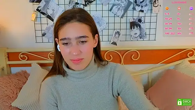  Eliizabeth  online show from April 21, 9:39 pm