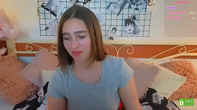 Snapshot of _Eliizabeth_ chatting on May 7, 9:09 pm Eliizabeth online show from May 7, 9:09 pm