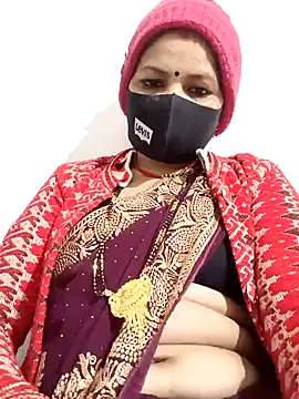 Snapshot of Riyaa-Devi chatting on December 10, 5:33 pm Riyaa-Devi online show from December 10, 5:33 pm