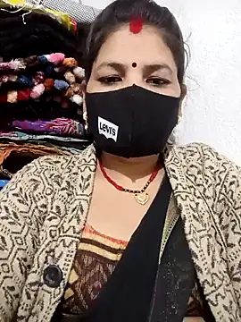 Snapshot of Riyaa-Devi chatting on December 22, 2:38 pm Riyaa-Devi online show from December 22, 2:38 pm