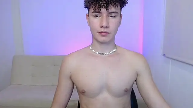 Snapshot of adrian_morelly chatting on August 1, 11:58 pm adrian morelly online show from August 1, 11:58 pm