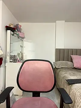 Snapshot of Natalia_Suarez chatting on April 26, 2:09 am Natalia Suarez online show from April 26, 2:09 am