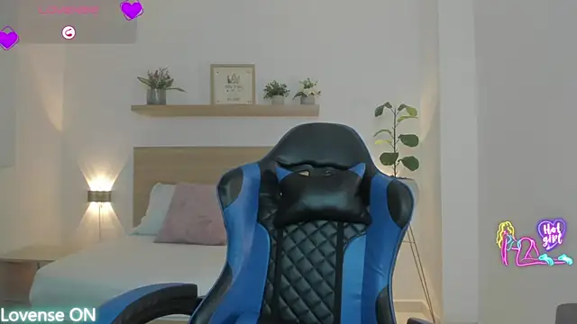 nataly rodri online show from March 31, 4:35 am