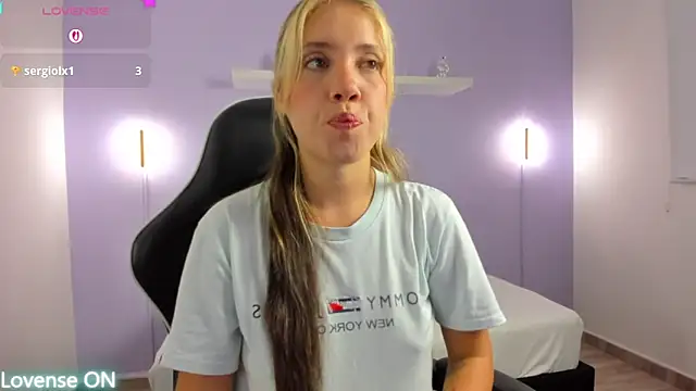 Snapshot of nataly_rodri chatting on June 20, 2:36 am nataly rodri online show from June 20, 2:36 am