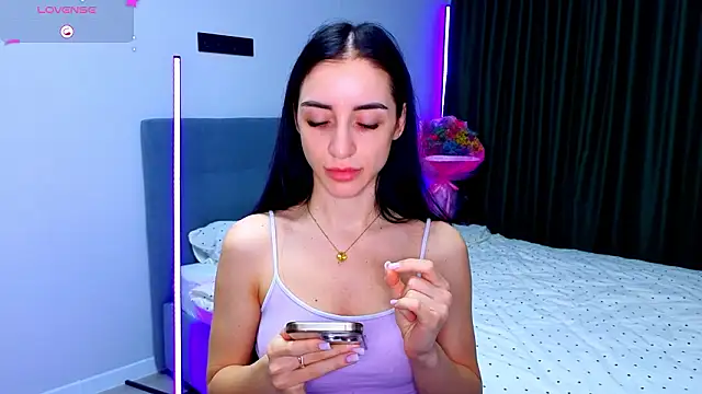 Kemi  Jordan online show from March 28, 9:53 am