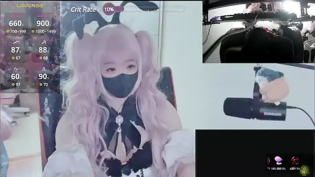 Snapshot of z23002 chatting on March 8, 8:22 am z23002 online show from March 8, 8:22 am