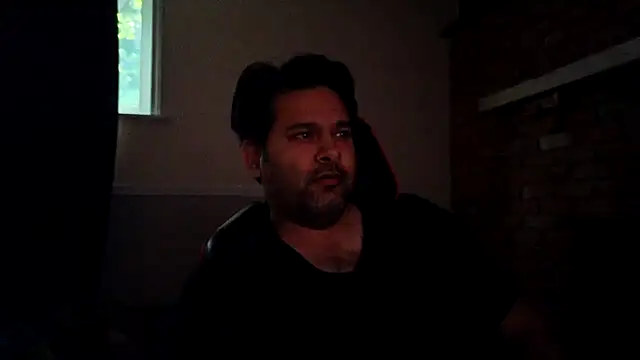 Snapshot of Sakhtlaundaz chatting on July 19, 1:15 pm Sakhtlaundaz online show from July 19, 1:15 pm