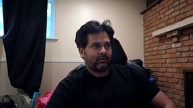Snapshot of Sakhtlaundaz chatting on July 22, 1:14 pm Sakhtlaundaz online show from July 22, 1:14 pm