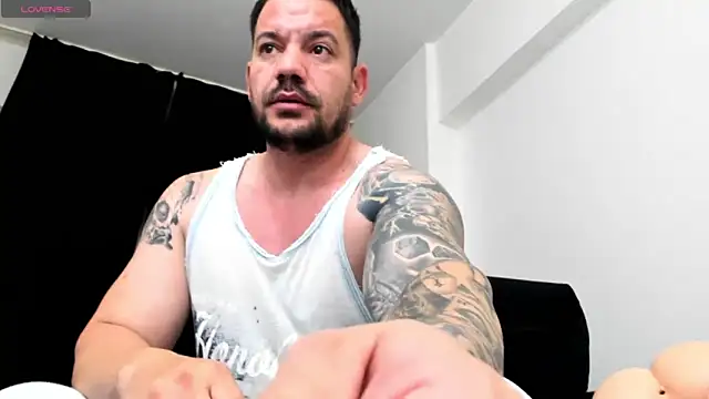 musclemonster31 online show from November 20, 8:58 am