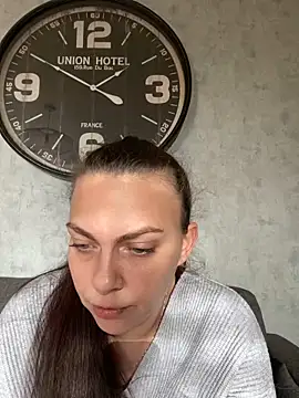 LEAsquirt91 online show from January 21, 12:50 pm