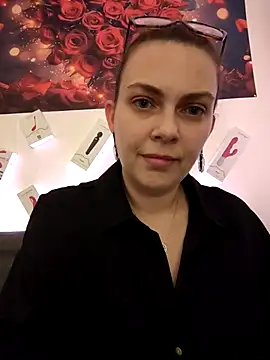 LEAsquirt91 online show from March 3, 9:42 pm