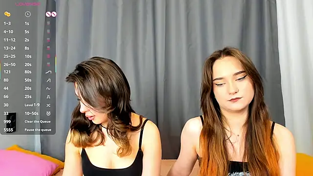 Snapshot of AnnaTeona chatting on February 2, 6:26 am AnnaTeona online show from February 2, 6:26 am