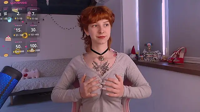 Snapshot of Akiko_Hentai chatting on January 19, 9:13 am Akiko Hentai online show from January 19, 9:13 am