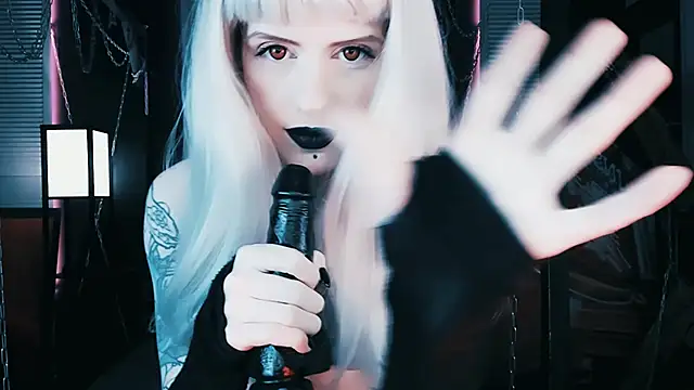 Snapshot of Noah_ElmerX chatting on December 13, 5:32 pm Noah ElmerX online show from December 13, 5:32 pm