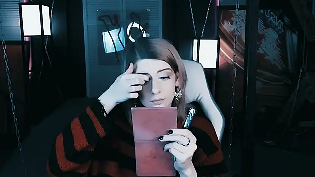 Snapshot of Noah_ElmerX chatting on December 15, 1:54 pm Noah ElmerX online show from December 15, 1:54 pm