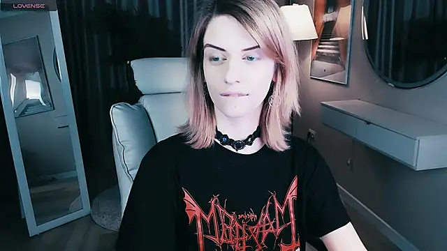 Snapshot of Noah_ElmerX chatting on January 29, 6:28 pm Noah ElmerX online show from January 29, 6:28 pm