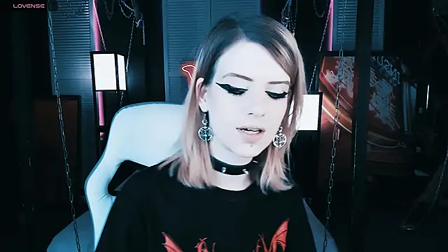 Snapshot of Noah_ElmerX chatting on January 31, 1:33 am Noah ElmerX online show from January 31, 1:33 am