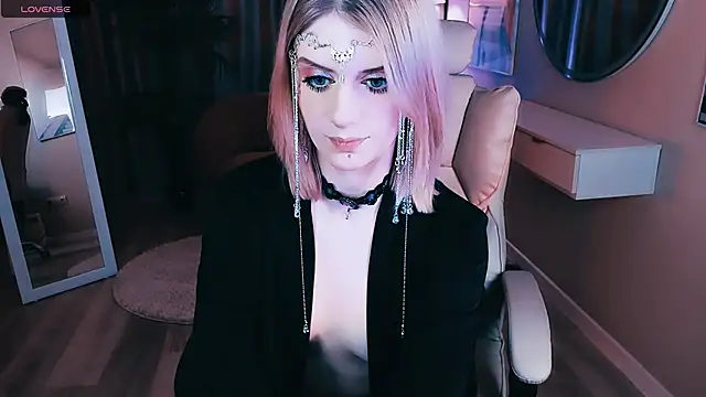 Snapshot of Noah_ElmerX chatting on March 11, 8:09 pm Noah ElmerX online show from March 11, 8:09 pm