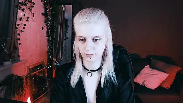 Snapshot of Noah_ElmerX chatting on September 10, 2:39 pm Noah ElmerX online show from September 10, 2:39 pm