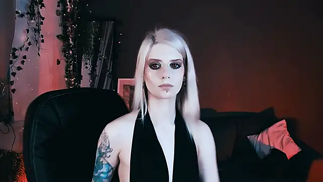 Snapshot of Noah_ElmerX chatting on September 18, 6:54 pm Noah ElmerX online show from September 18, 6:54 pm