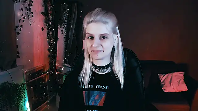 Snapshot of Noah_ElmerX chatting on September 20, 9:05 pm Noah ElmerX online show from September 20, 9:05 pm