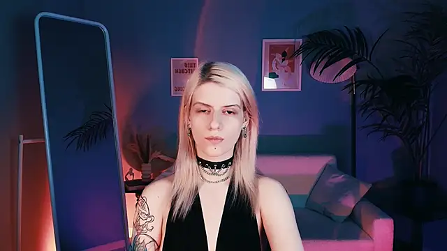 Snapshot of Noah_ElmerX chatting on November 21, 5:22 pm Noah ElmerX online show from November 21, 5:22 pm