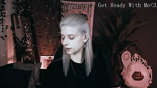 Snapshot of Noah_ElmerX chatting on February 2, 1:21 pm Noah ElmerX online show from February 2, 1:21 pm