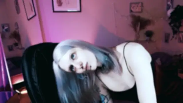 Snapshot of Noah_ElmerX chatting on February 5, 1:05 pm Noah ElmerX online show from February 5, 1:05 pm