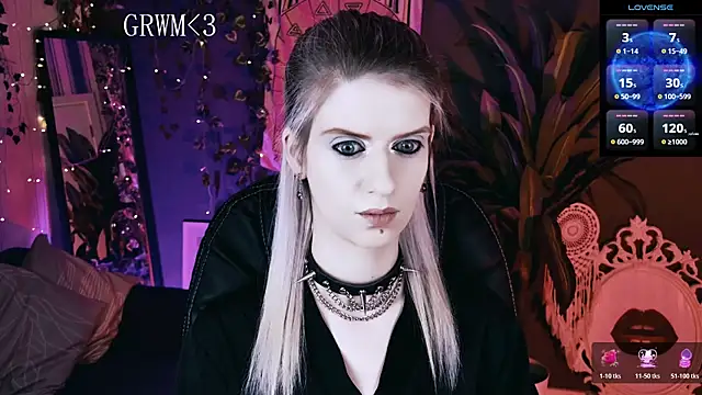 Snapshot of Noah_ElmerX chatting on April 25, 3:53 pm Noah ElmerX online show from April 25, 3:53 pm