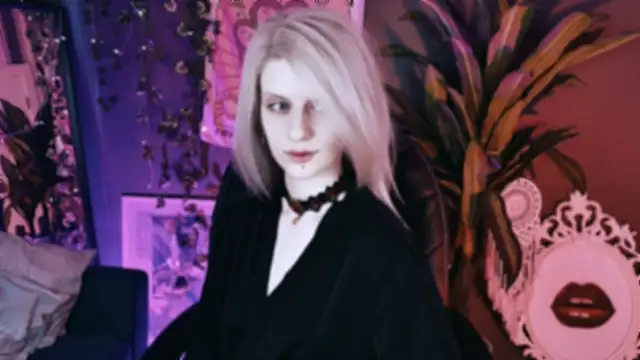 Snapshot of Noah_ElmerX chatting on May 2, 2:11 pm Noah ElmerX online show from May 2, 2:11 pm