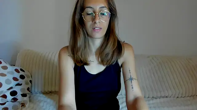 Snapshot of DesireMore90 chatting on July 17, 9:41 pm DesireMore90 online show from July 17, 9:41 pm