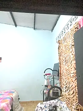 Snapshot of Bellota_22_Fuckme chatting on November 14, 11:31 am Bellota 22 Fuckme online show from November 14, 11:31 am