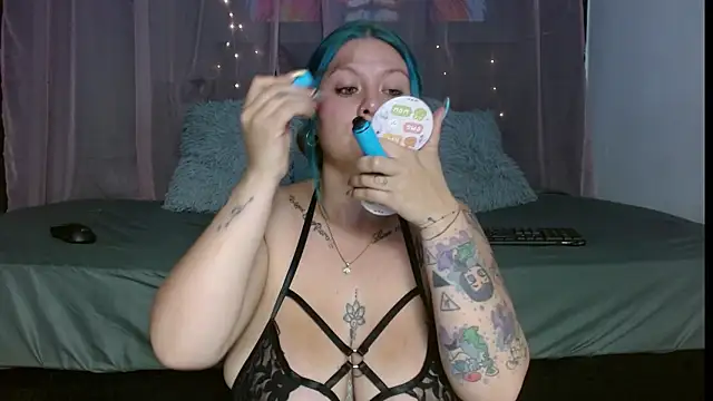 miley jensen online show from January 13, 5:12 am