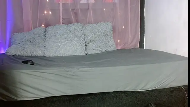 miley jensen online show from January 14, 6:24 am