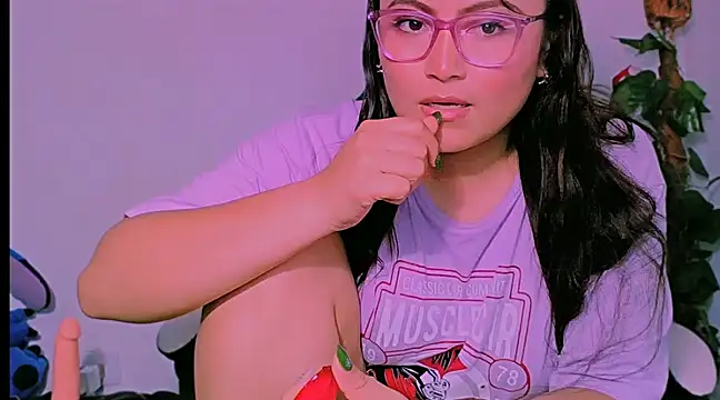 KathieBurning online show from December 19, 10:10 pm