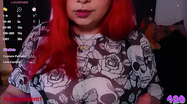 Snapshot of bad_scarlett1 chatting on March 11, 12:00 am bad scarlett1 online show from March 11, 12:00 am