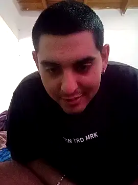 Snapshot of lil_burger chatting on September 11, 5:13 pm lil burger online show from September 11, 5:13 pm