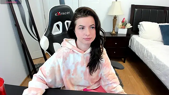AmyPure  online show from May 20, 5:24 am