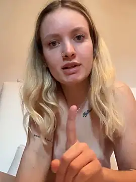 Snapshot of mariemelissah chatting on February 23, 3:08 pm mariemelissah online show from February 23, 3:08 pm