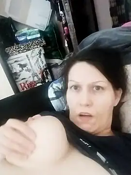 Snapshot of Mira_bel chatting on May 7, 12:54 pm Mira bel online show from May 7, 12:54 pm