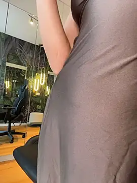 MileySin1111 online show from April 5, 12:02 pm