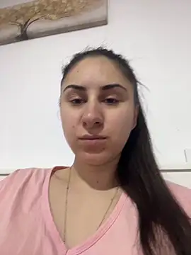 Snapshot of JenniferEdith chatting on March 22, 8:18 am JenniferEdith online show from March 22, 8:18 am