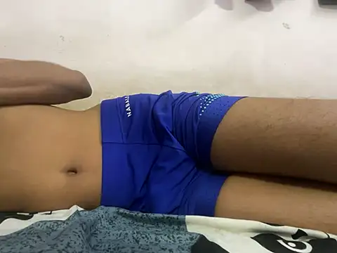 Snapshot of CALVINXXX chatting on July 11, 10:55 pm CALVINXXX online show from July 11, 10:55 pm