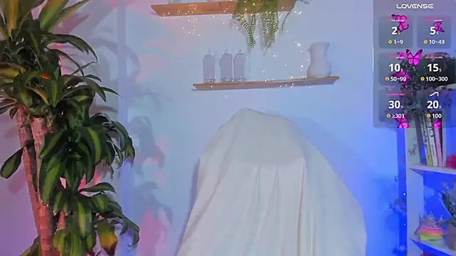 crisbell lopez online show from March 30, 2:34 am