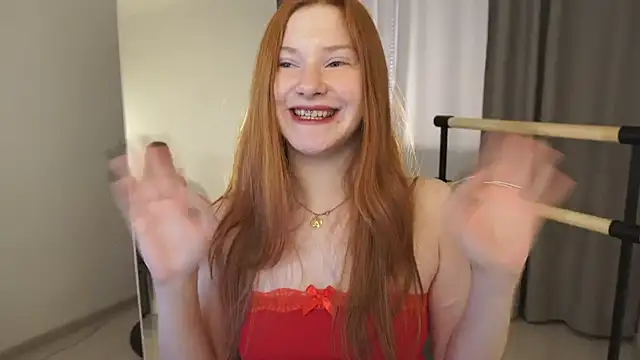 FiaMoor online show from November 17, 11:38 am