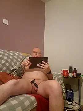 FriendlyDave online show from February 19, 10:31 pm